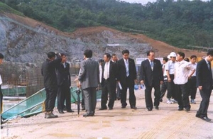 시청신축공사방문('05.6.29)