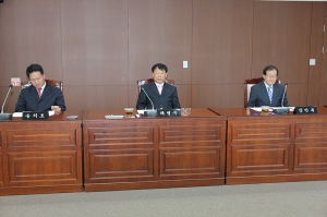 20100413-제138회 임시회 폐회중 제1차 운영위