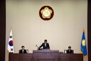 2010.10.26-제143회 임시회 제2차 본회의