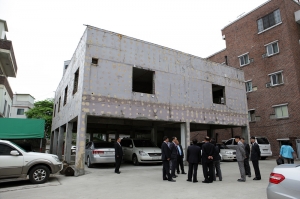 2011.05.12-행정복지위원회 현장방문(장소: 성지병원 앞 건물)