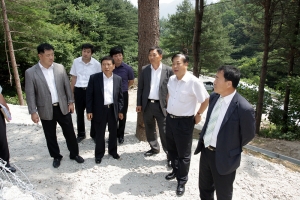 2011.06.21-산업경제위원회 현장방문_구제역 매몰지 점검