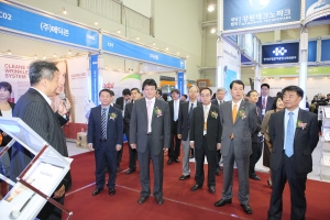 2011.10.06-강원의료기기전시회