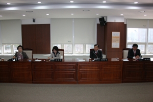 2011.11.25-제151회 정례회 제1차 예산결산특별위원회.JPG