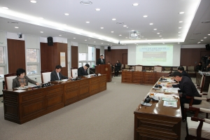 2011.12.21-한우육성 관련 간담회_산업경제위원회