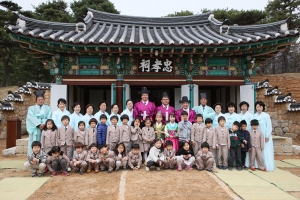 2012.04.13-황충효공 헌다례