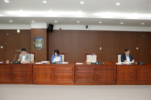 2013.10.01-제164회 임시회 폐회중 제1차 의회운영위원회