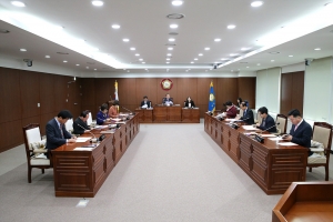 제176회 임시회 폐회중 제2차 의회운영위원회(2015.03.16.)