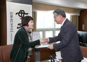 2018회계연도 결산검사위원 위촉장 수여(2019.03.18.)