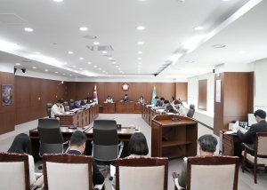 제239회 원주시의회(임시회) 폐회중 제2차 운영위원회