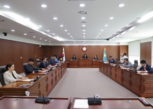 제242회 원주시의회 1차 정례회 본회의 정회 중 제1차 예산결산특별위원회(2023.06.12.)