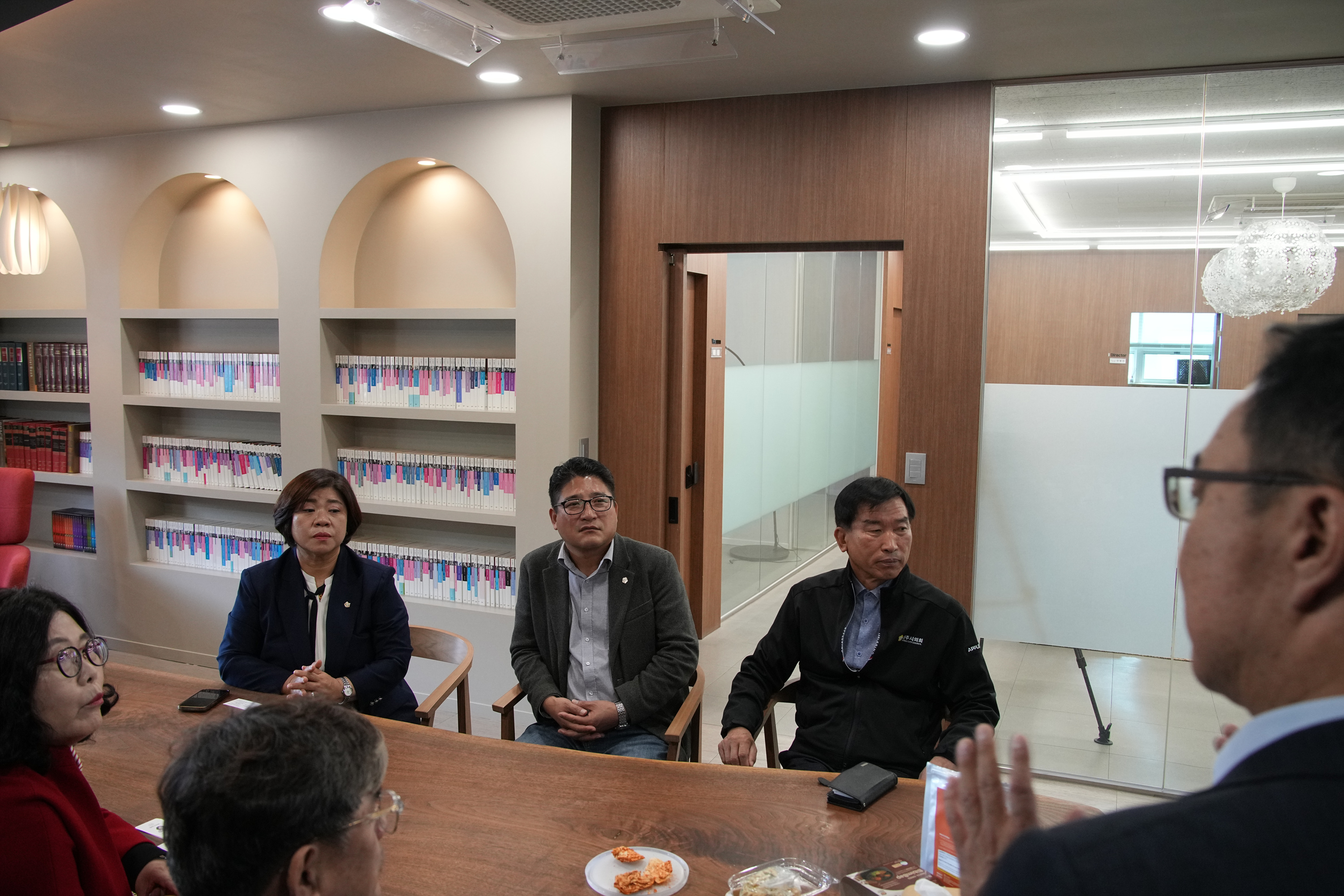 제260회 원주시의회(임시회) 산업경제위원회 현장시찰(2025.10.24.)_8