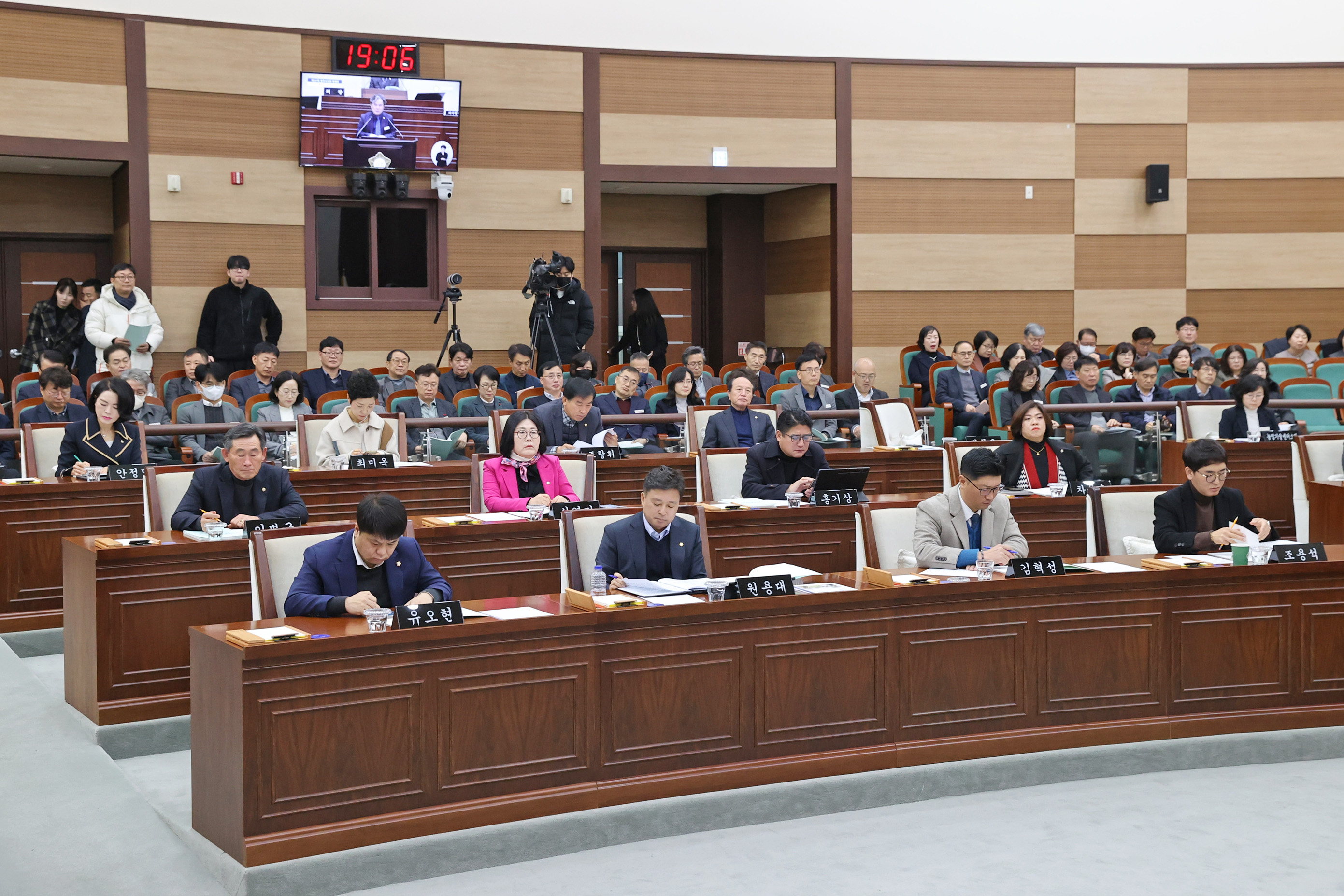 제261회 원주시의회(제2차 정례회) 제3차 본회의(2025.12.18.)_4