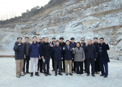 산업경제위원회 강원도로마이트광산 현장방문(2025.12.02.)