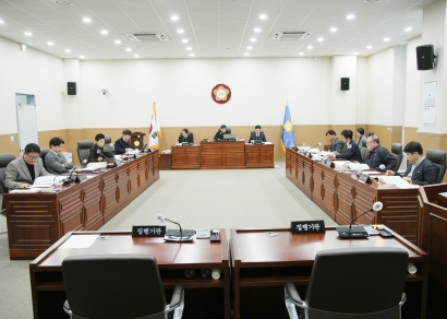 제261회 원주시의회(제2차 정례회) 제7차 예산결산특별위원회 (2025.12.15.)