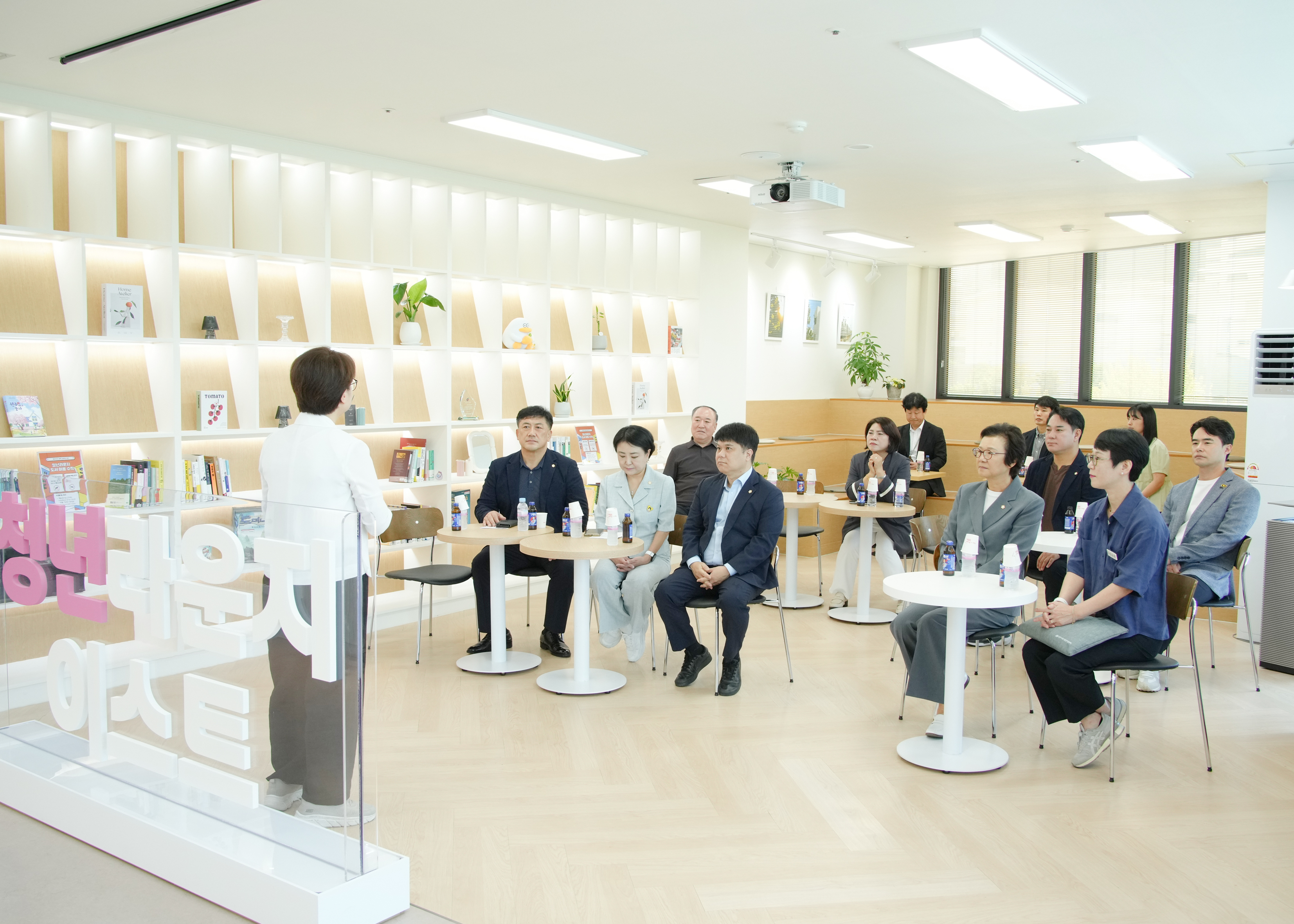 행정복지위원회 기관방문(원주시육아종합지원센터, 청년라운지 이스트) (2026.08.14.)_5
