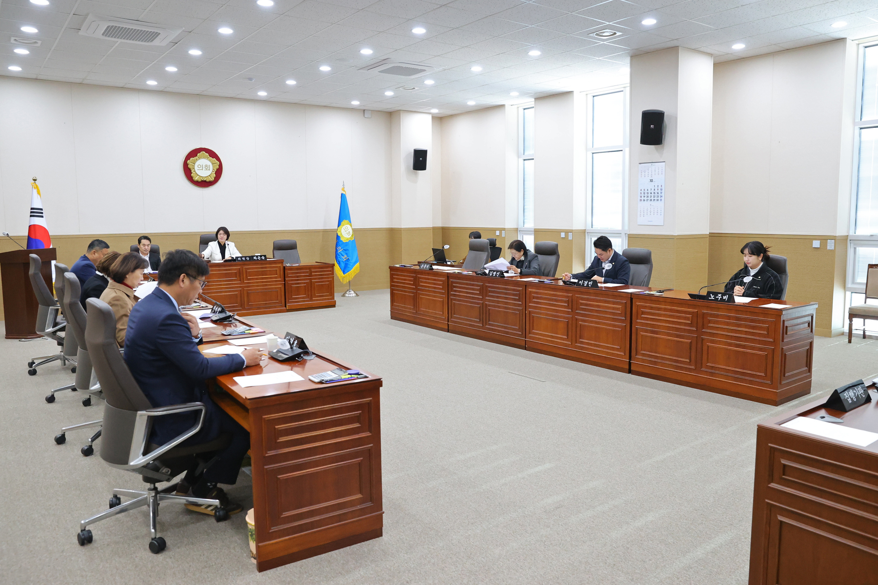 제269회 원주시의회(임시회) 제3차 (재)원주미래산업진흥원장 인사청문특별위원회 (2026.10.22.)_5