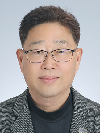 신익선 의원 증명사진